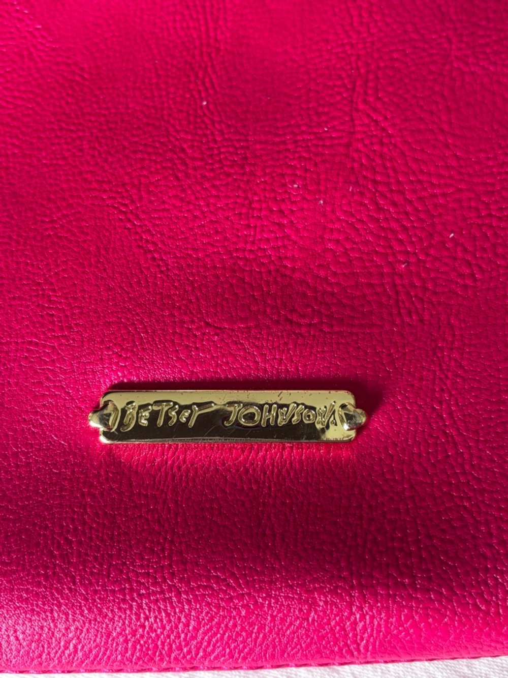 Betsey Johnson Heartbreak Harlot Wristlet Bright Pink - Picture 4 of 8